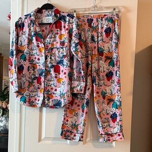 Like new! Printfresh Pink Good Dog Print Pajama Set